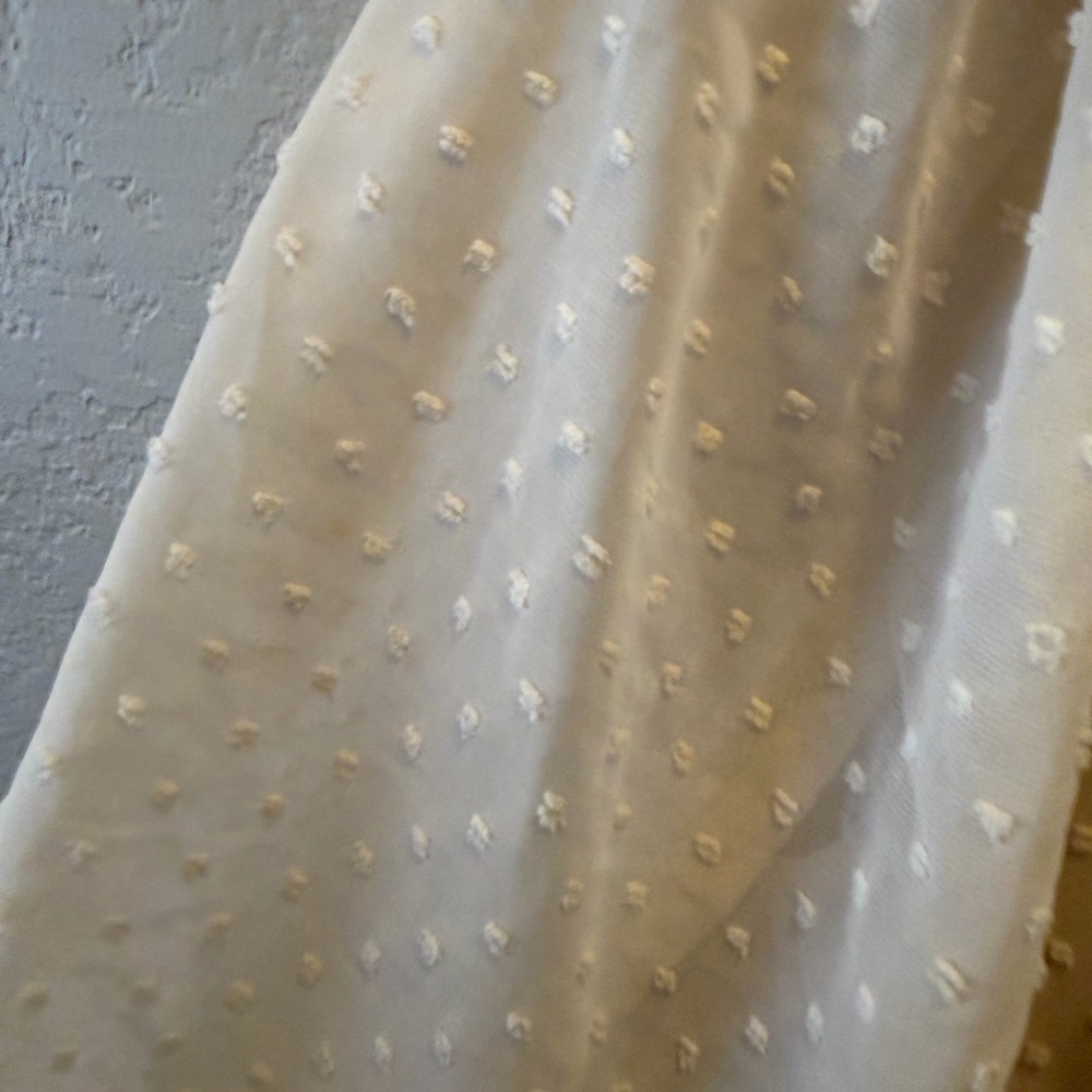 Boohoo Cream Swiss Dot Maxi Dress NWT Size 8 Smock Flowy Cottagecore - Picture 4 of 7